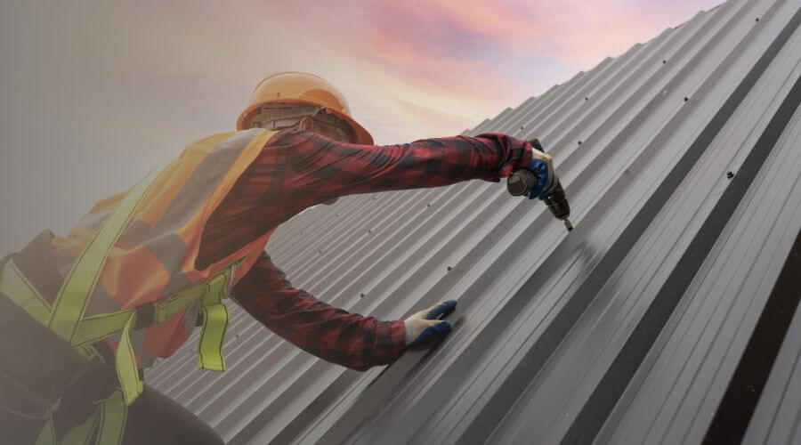 Professional gutter cleaning in Hailey, ID